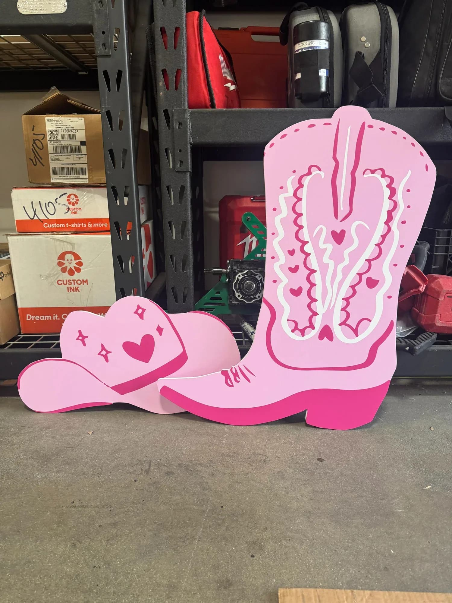 Pink cowgirl boots and hat cutouts
